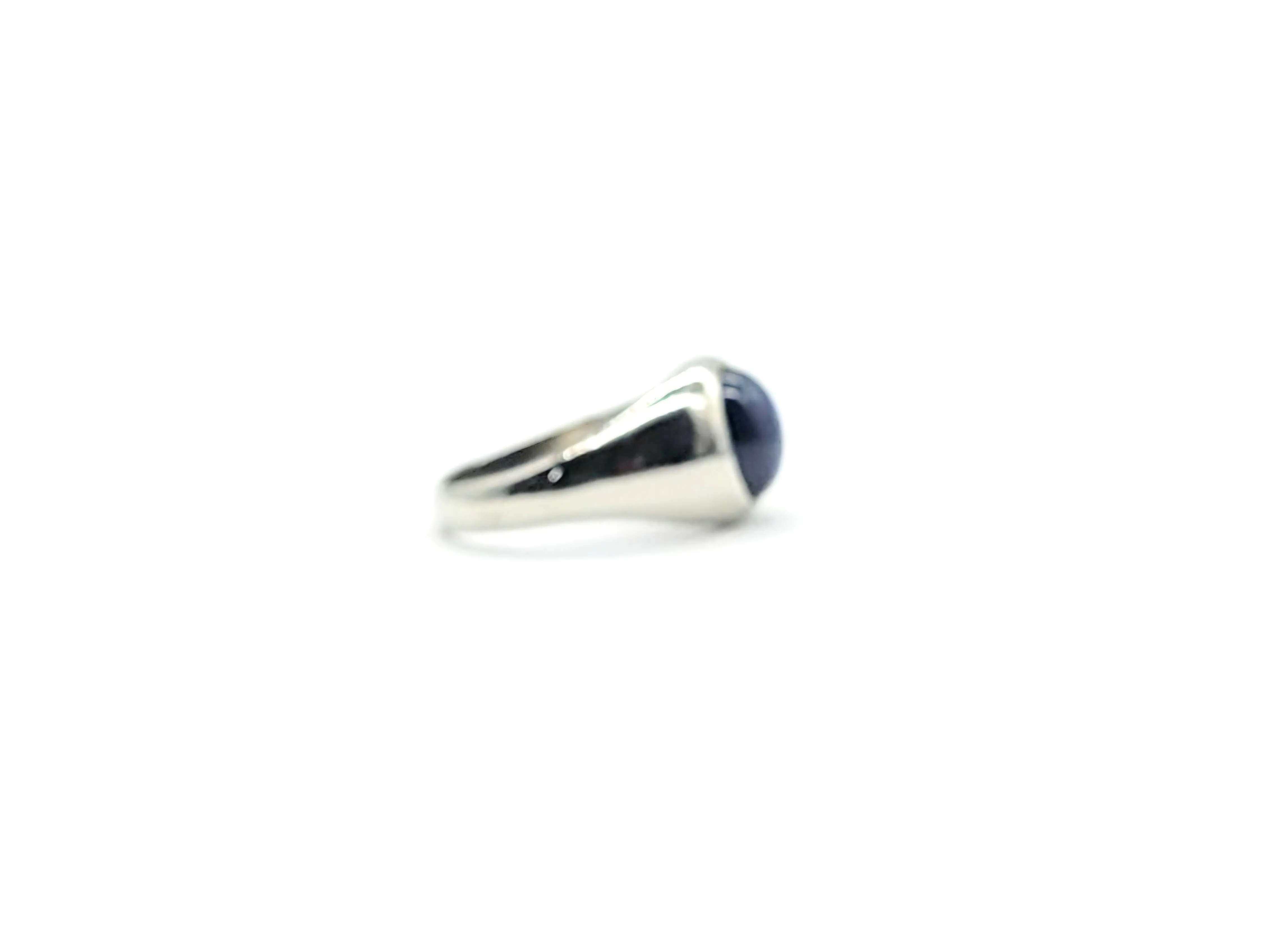 10k White Gold Blue Star Sapphire Oval Solitaire Ring