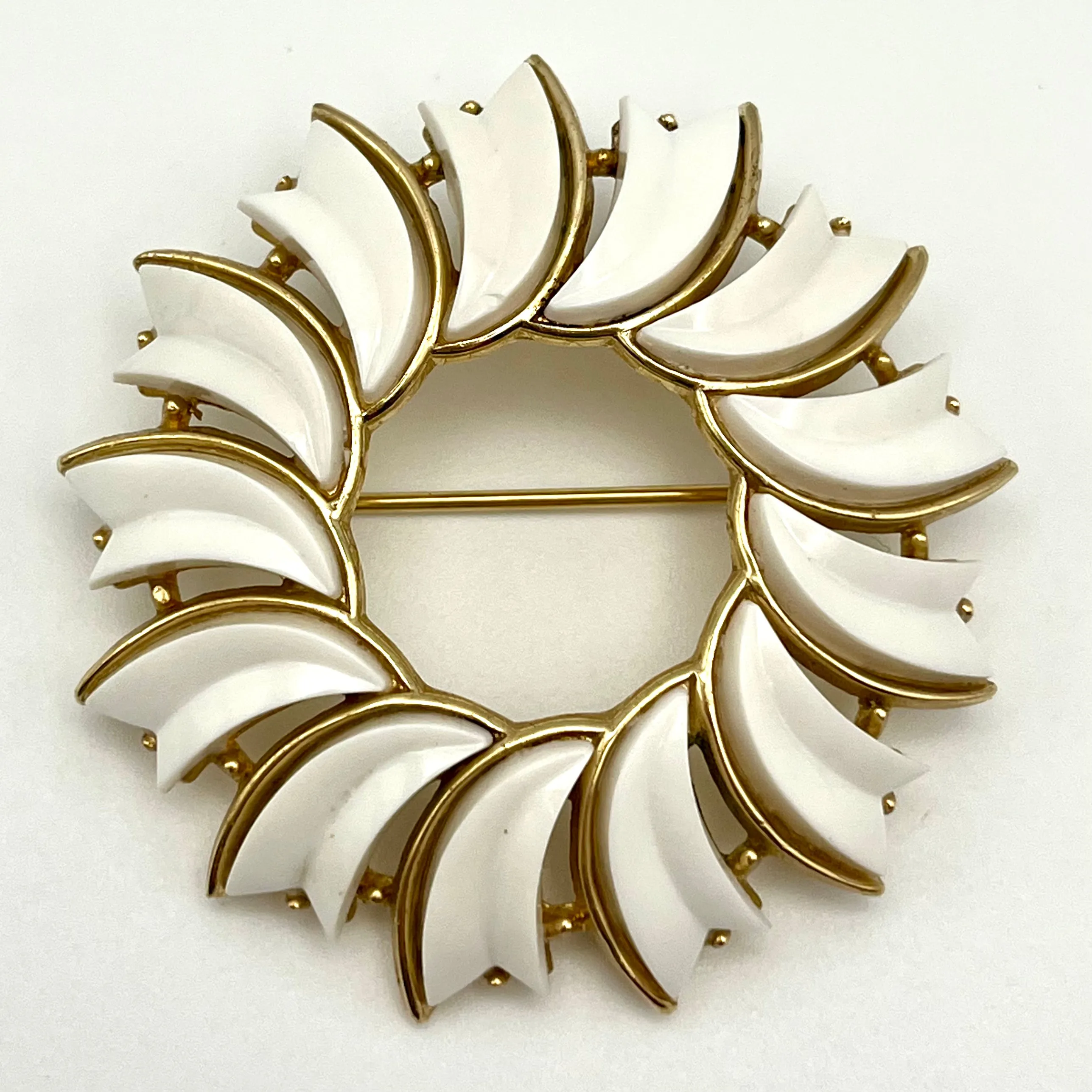 1960s Crown Trifari White Thermoset Brooch