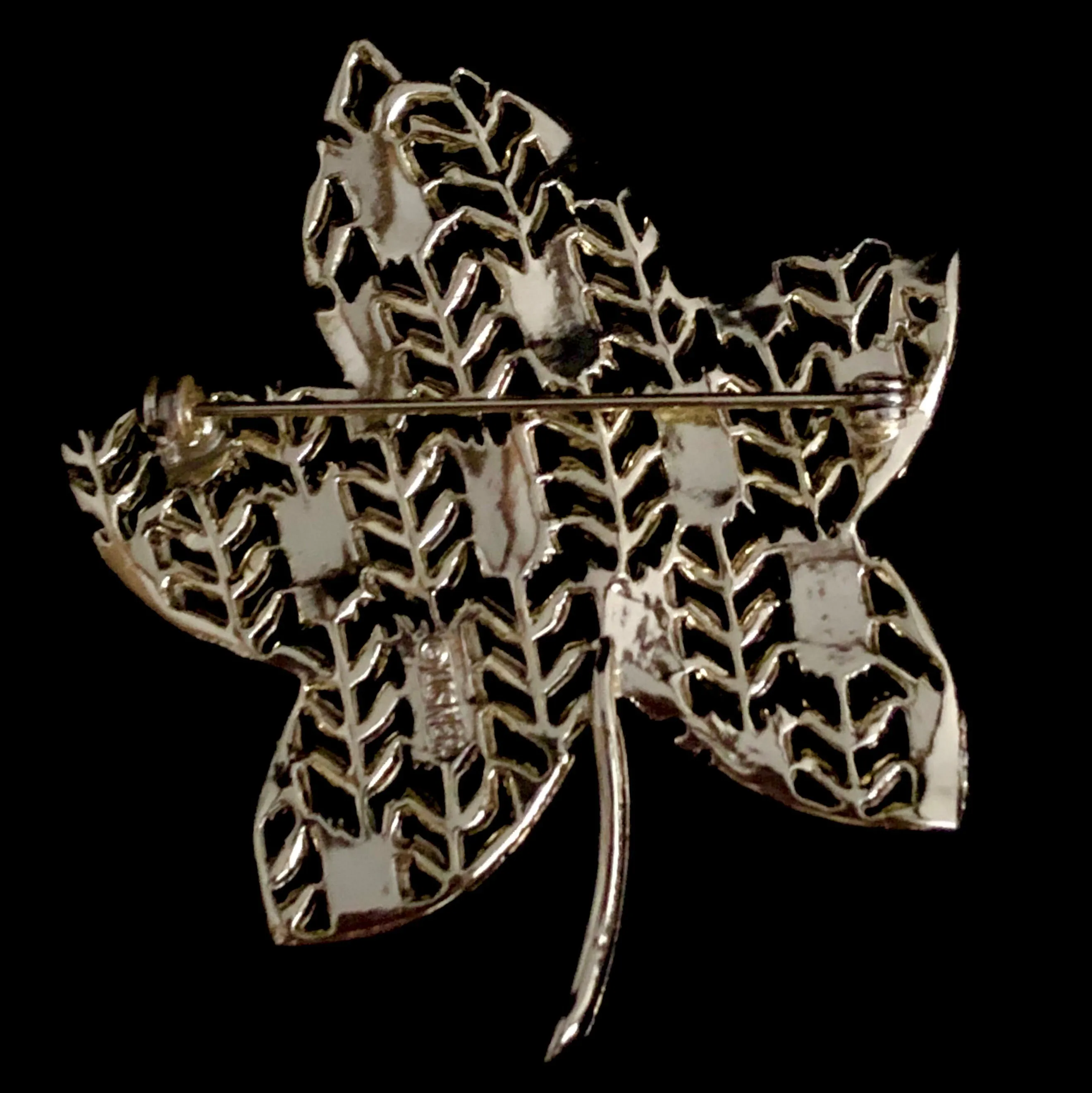 1960s Linser Gold-Tone Leaf Brooch