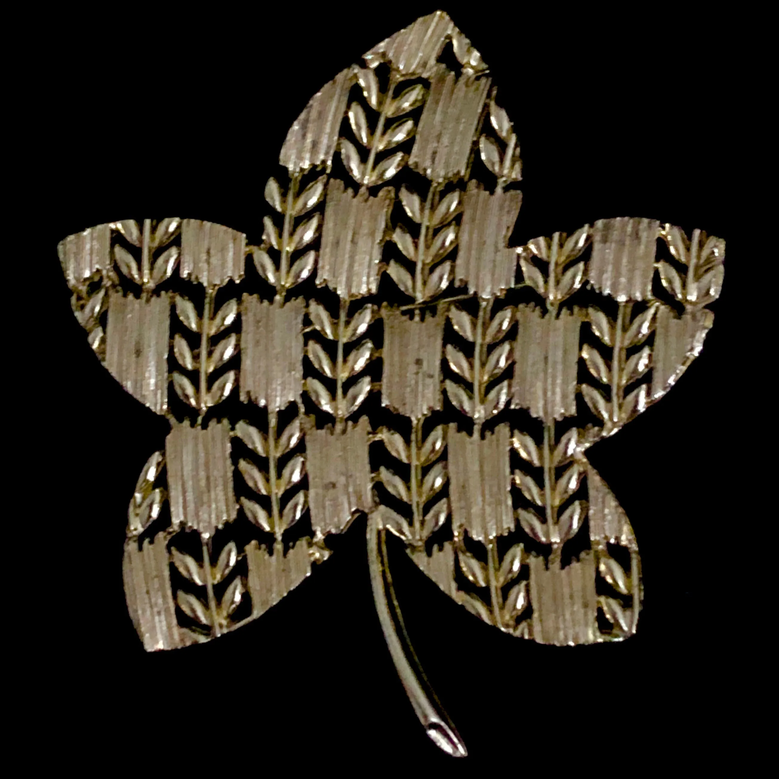 1960s Linser Gold-Tone Leaf Brooch