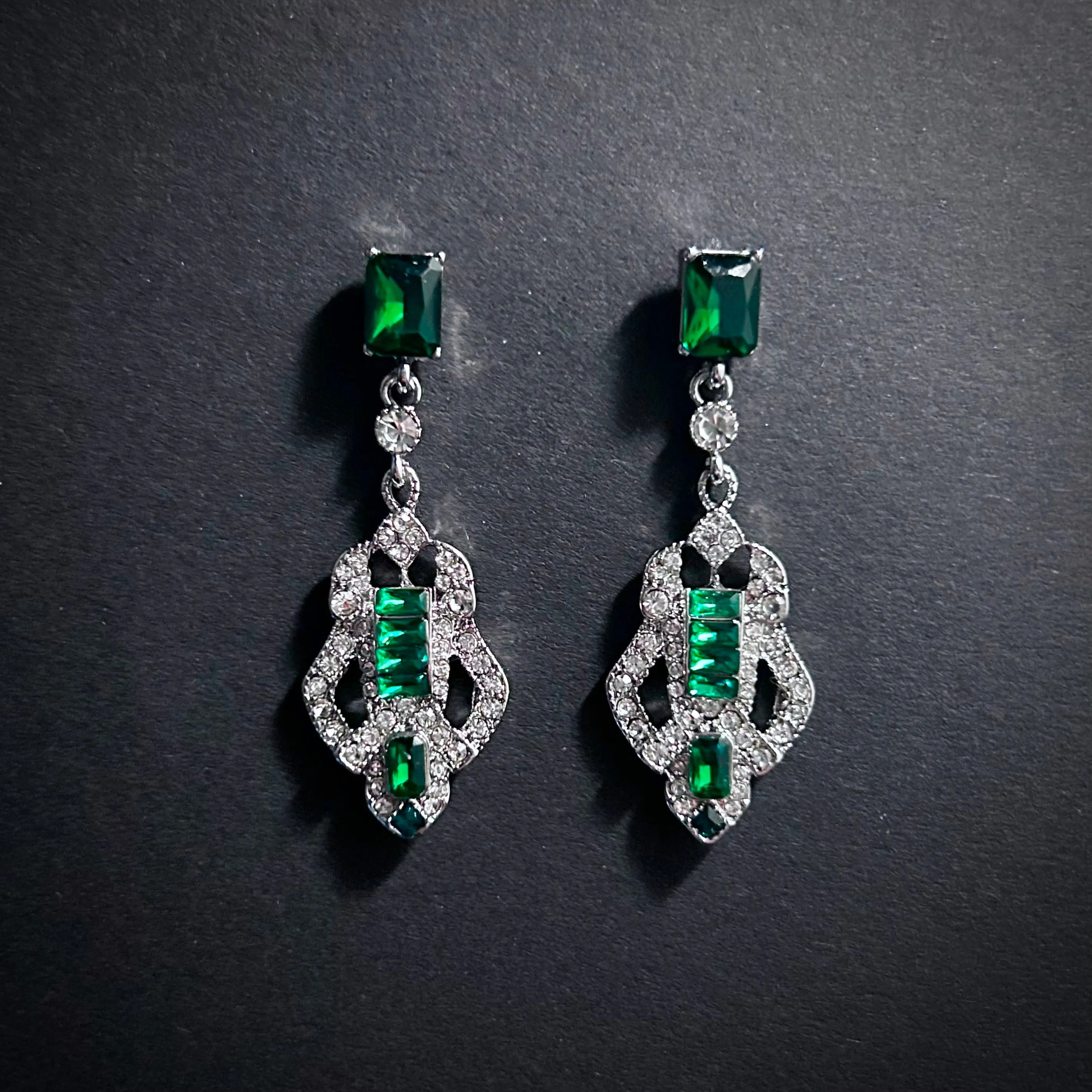 Art Deco Jewerly Set in Silver, Emerald & Rhinestones