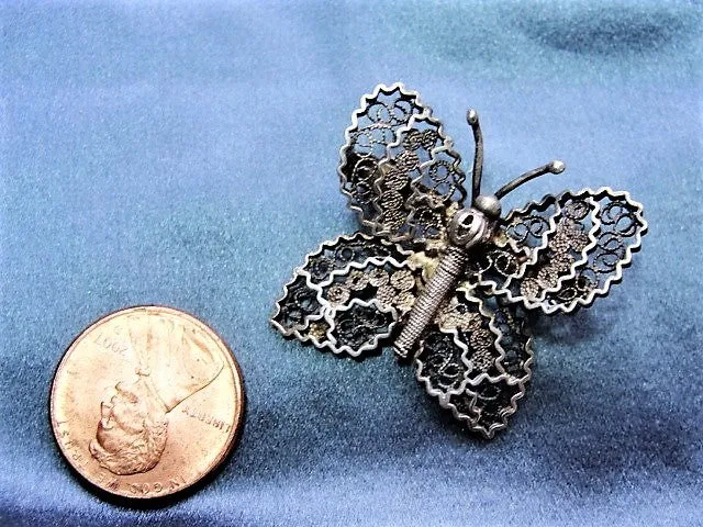 BEAUTIFUL Antique Silver Lace Like Detailed Filigree Butterfly Brooch Insect Pin Jewelry