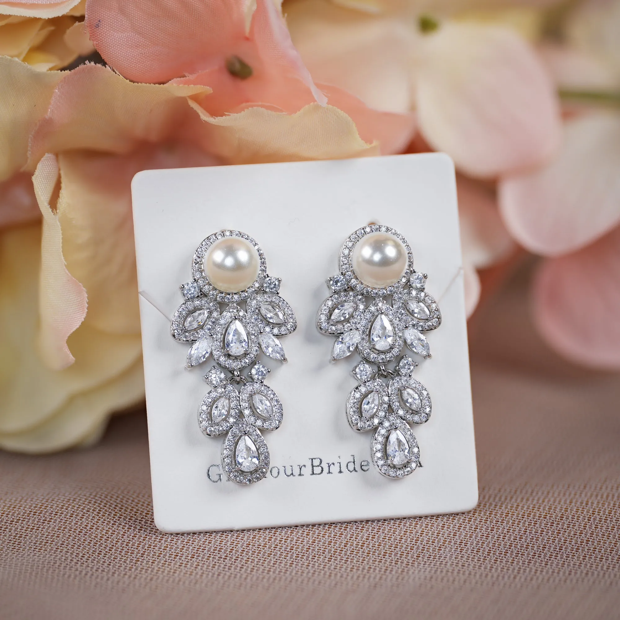 Carrie - Pearl Bridal Earrings