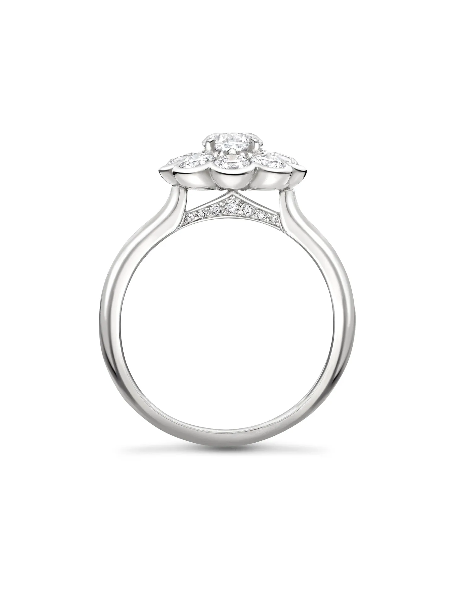 Classic Diamond Cluster Platinum Ring With Scalloped Edge