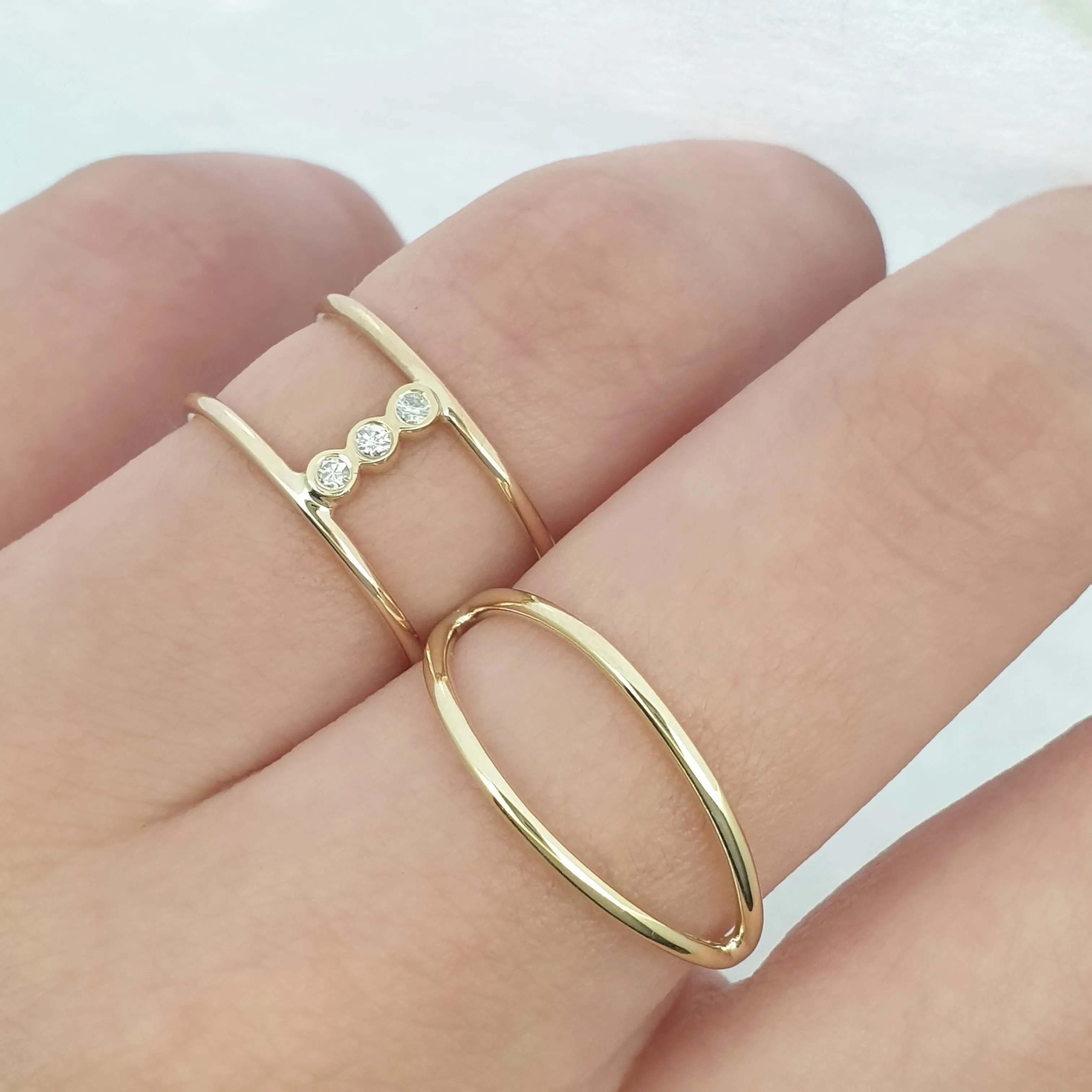 Double diamond ring minimalist