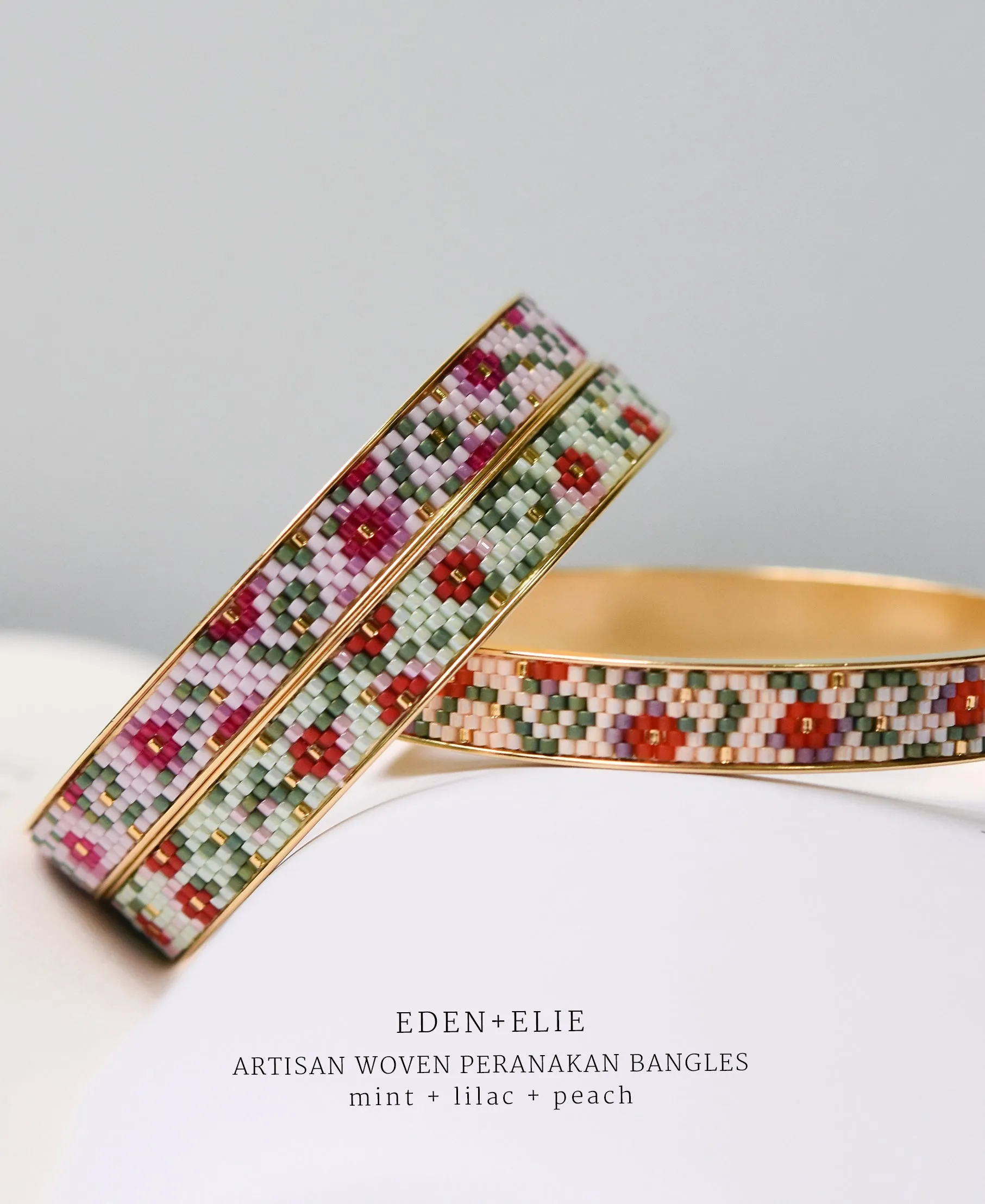 EDEN   ELIE Modern Peranakan gold narrow bangle - peach