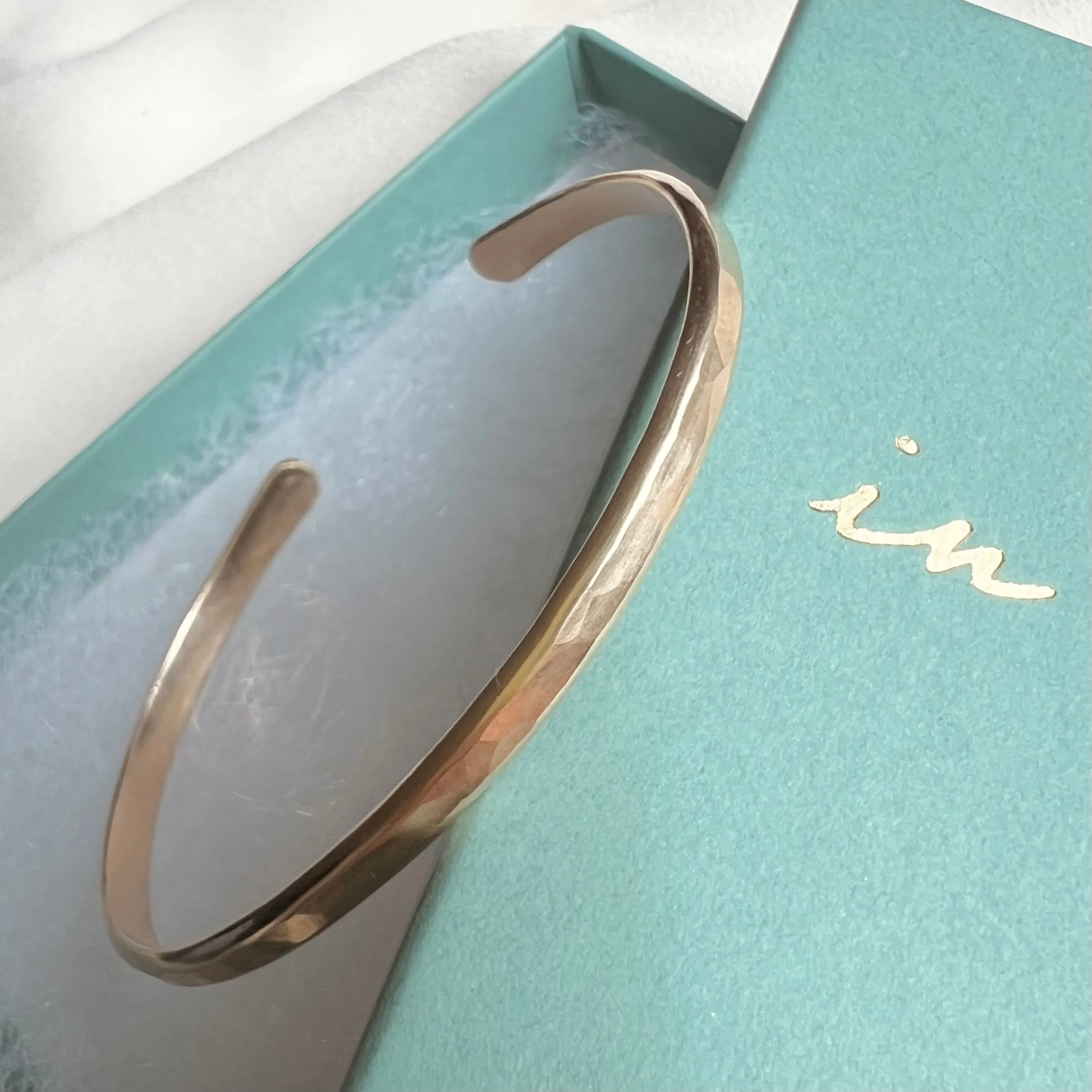 ELEA GOLD CUFF BRACELET