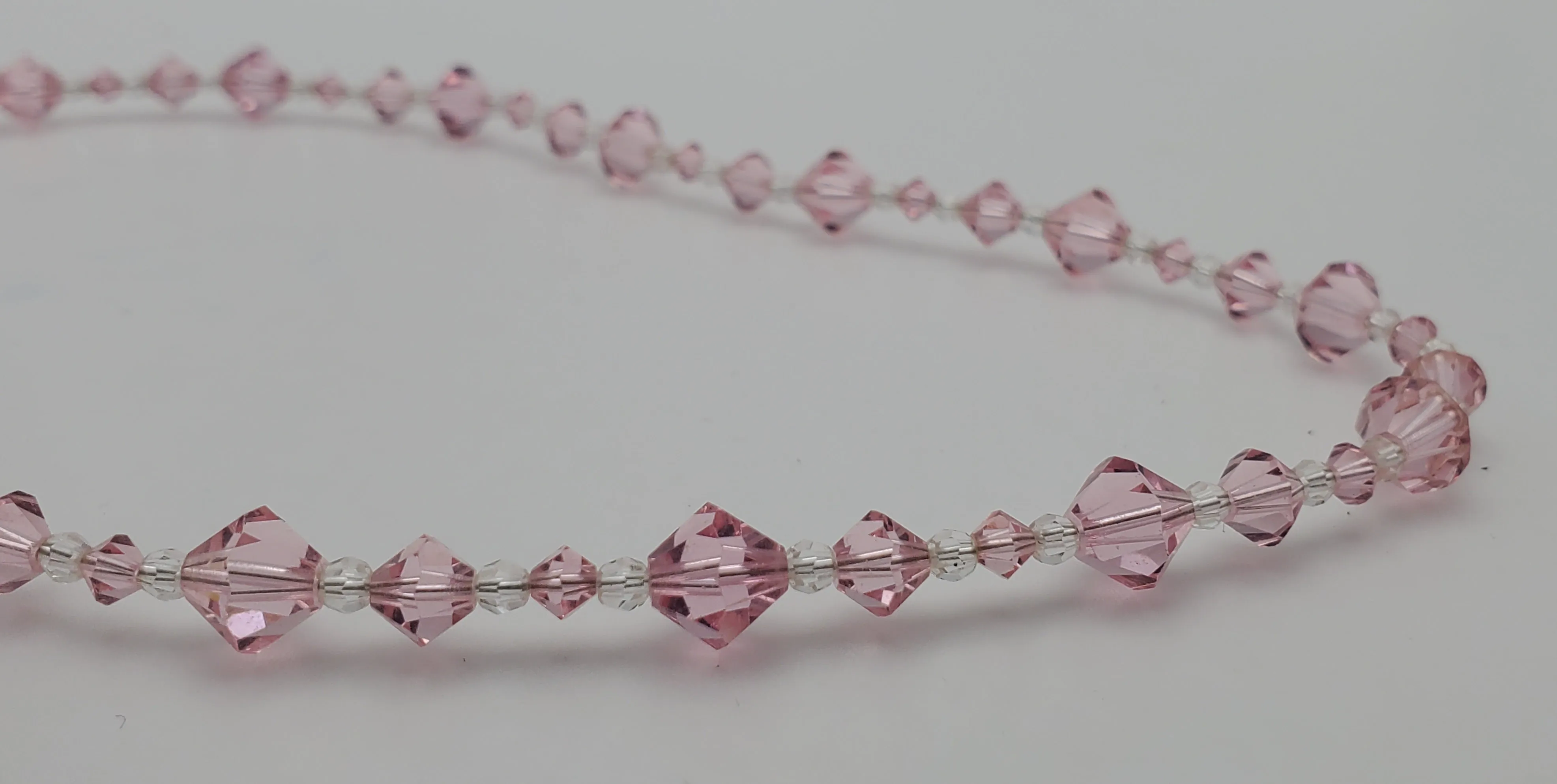 Faceted Cut Crystal Pink Glass Beaded Necklace with 10kt Gold Clasp - 16.5"