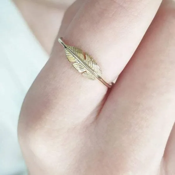 Feather Ring Gold