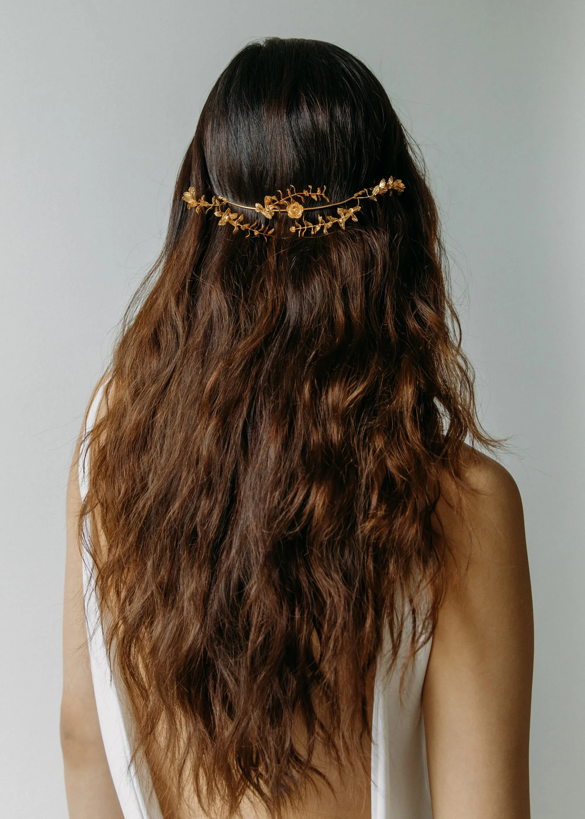 Frieda Tiara -- Gold