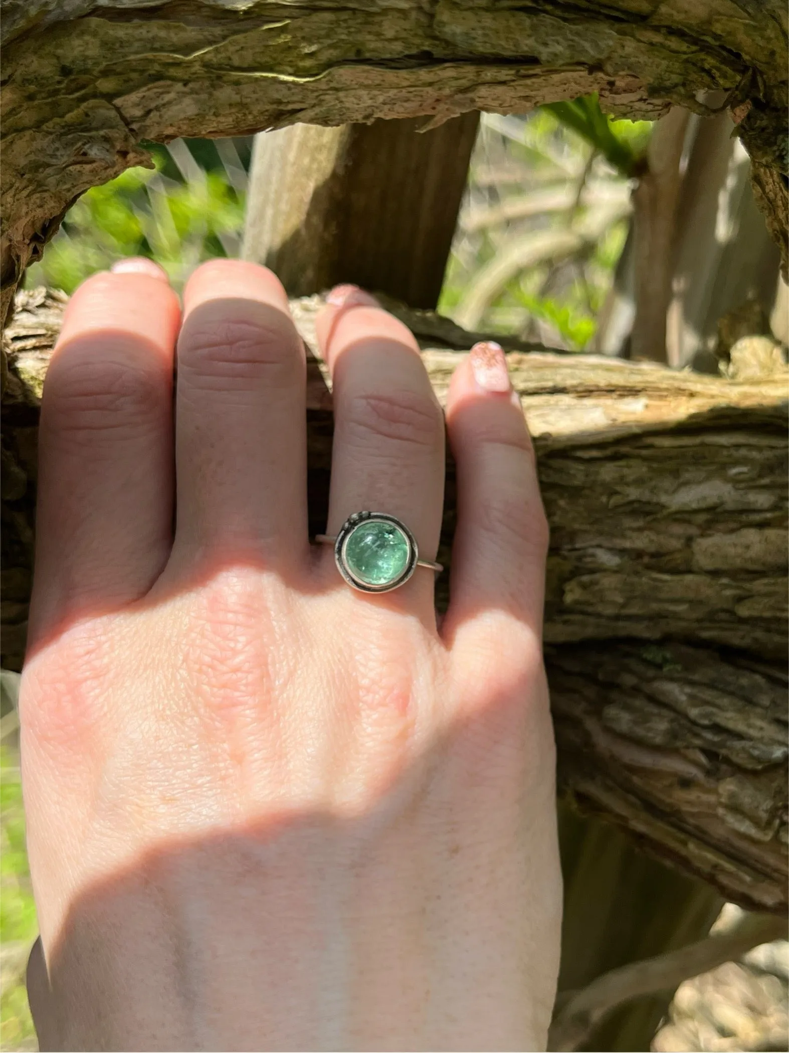 Green Kyanite Round Ring with Tiny Granules