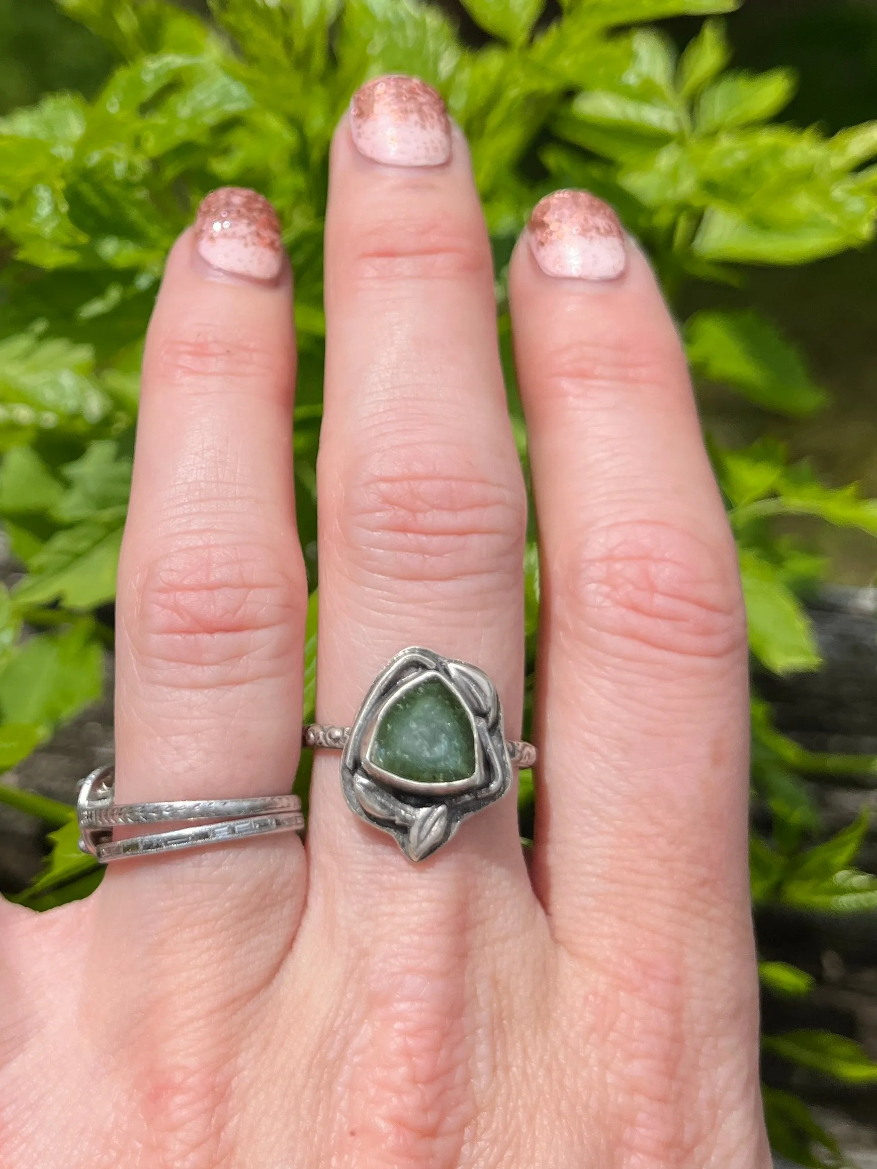 Green Tourmaline Slice Ring with Floral Band