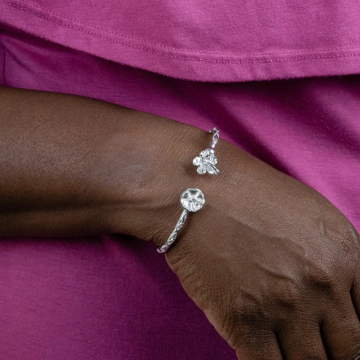 Light Hibiscus Flower and Steel Pan Bangle with Diamante Pattern