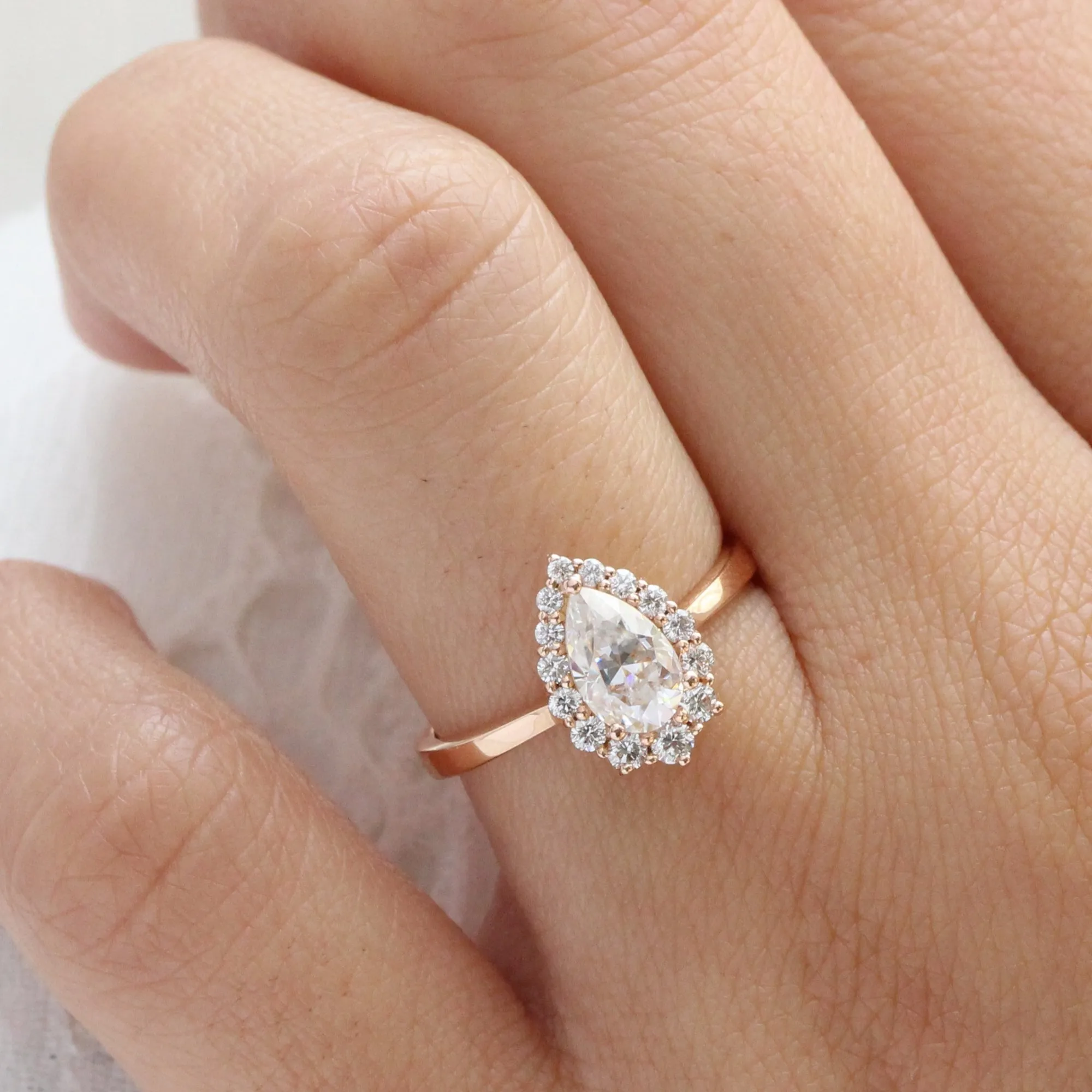 Pear Moissanite Engagement Ring in Tiara Halo Diamond Tapered Band