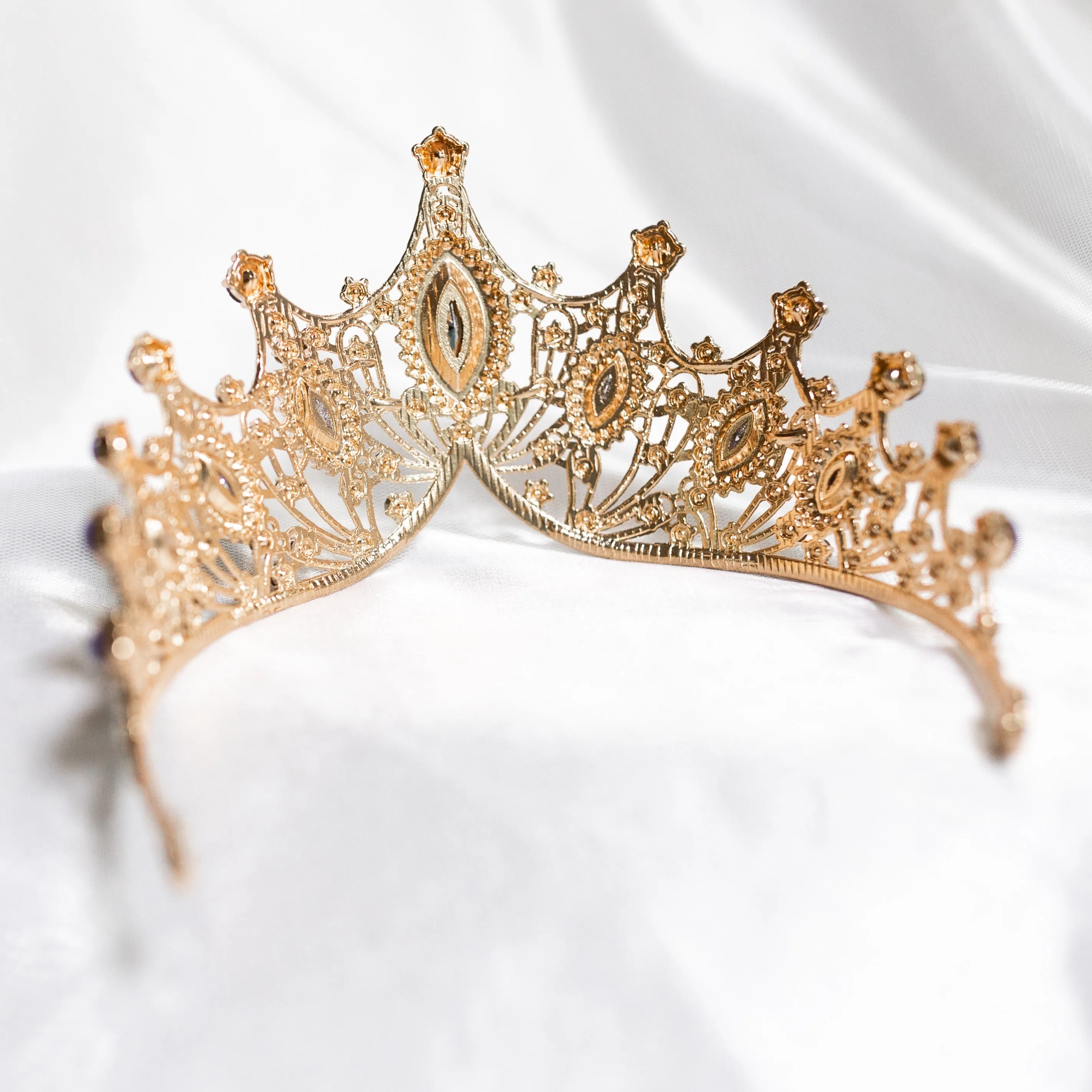 Regina's Tiara in Hot Pink & Gold