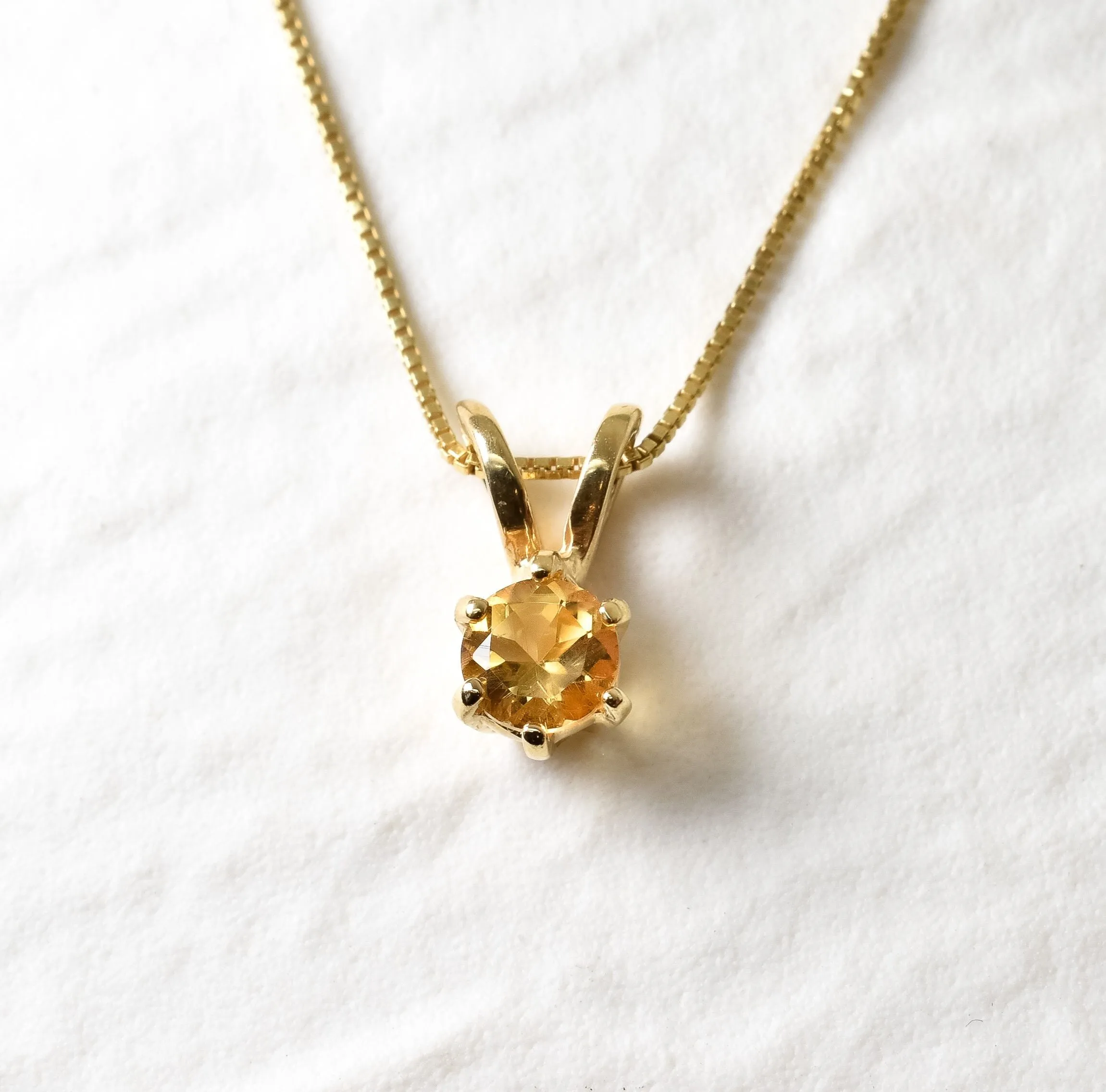 Round Citrine Gold Necklace - Natural Citrine Pendant - November Birthstone Necklace