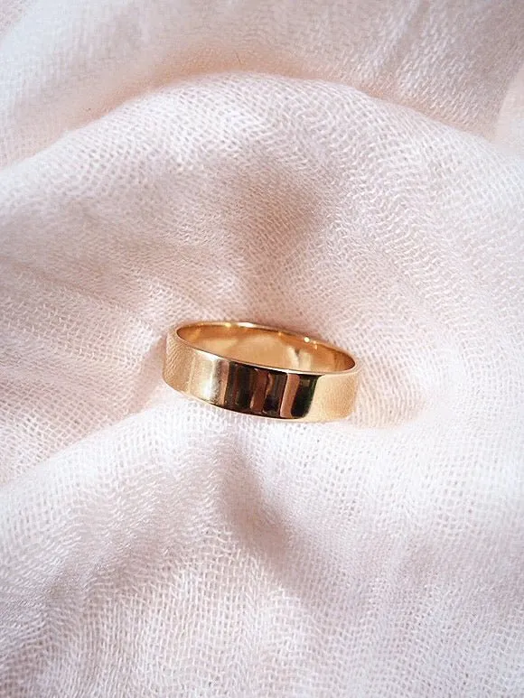 Thick Gold Flat Band Ring - Haloa