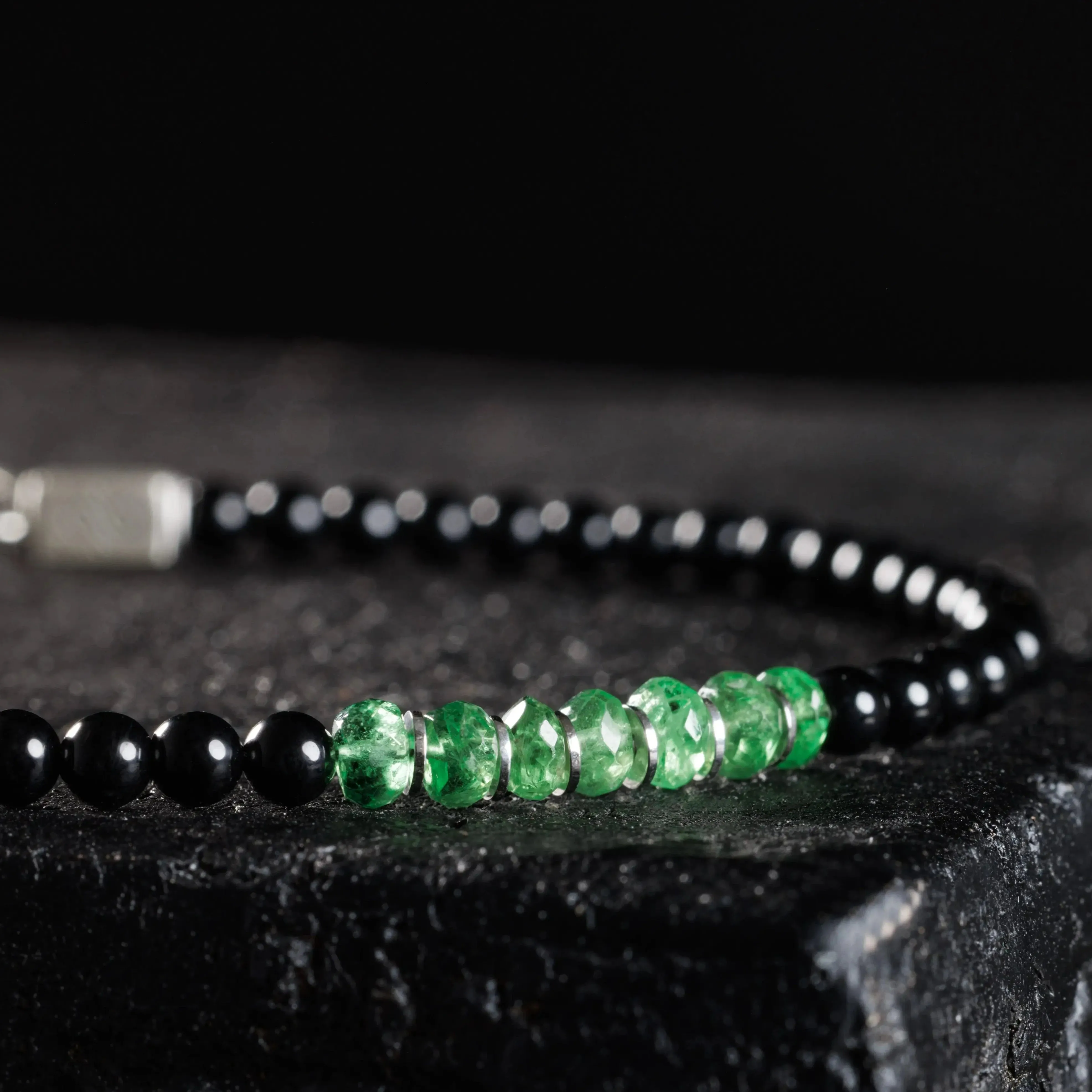 Tsavorite Garnet - Black Tourmaline Bracelet I (3-4mm)