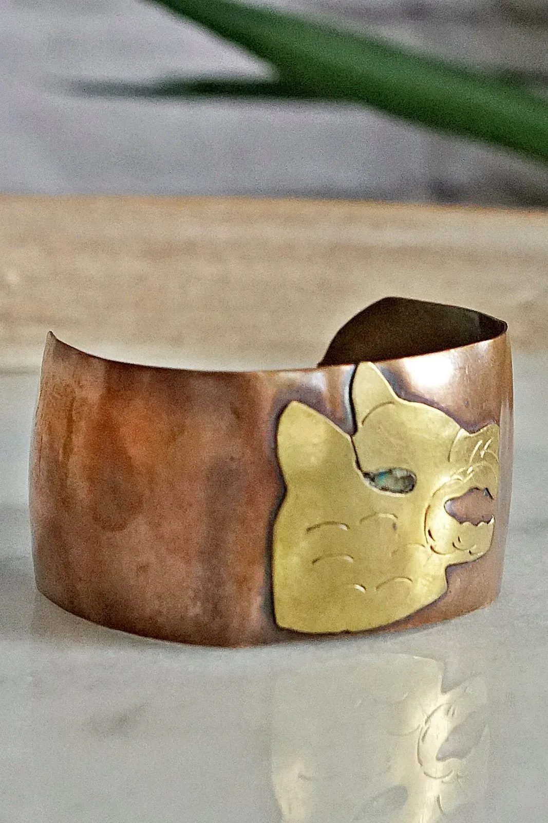 Vintage Handmade Egyptian Lynx Copper Cuff