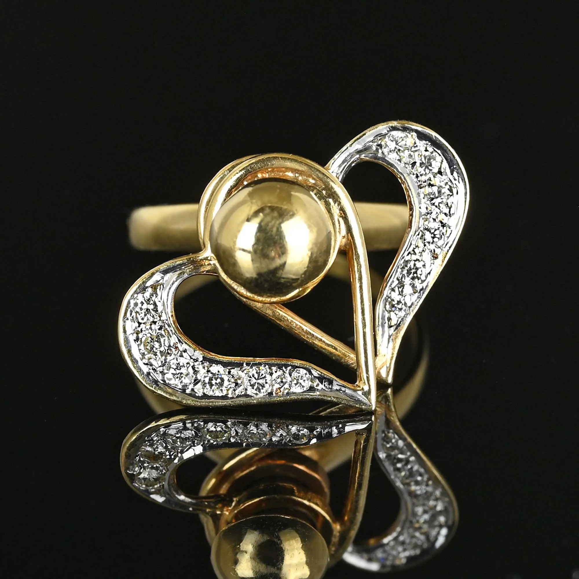 Vintage Spinning Diamond Heart Ring in 14K Gold