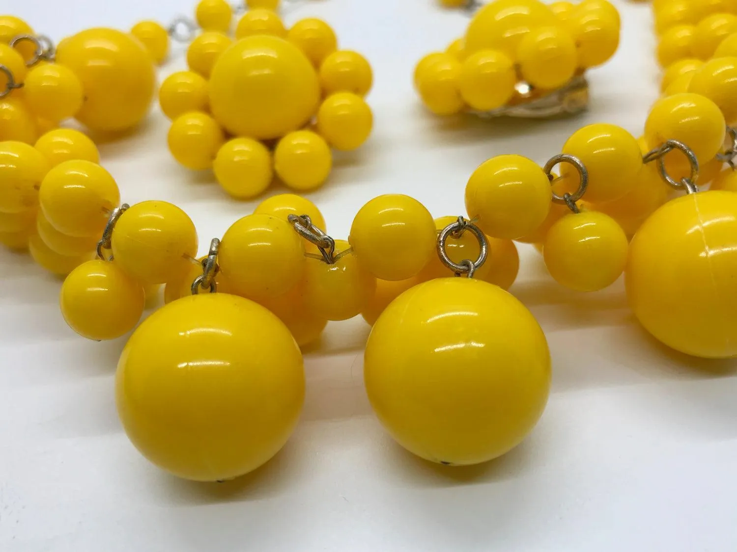 Vintage Sunny Yellow Beaded Drop Necklace and Earrings Set