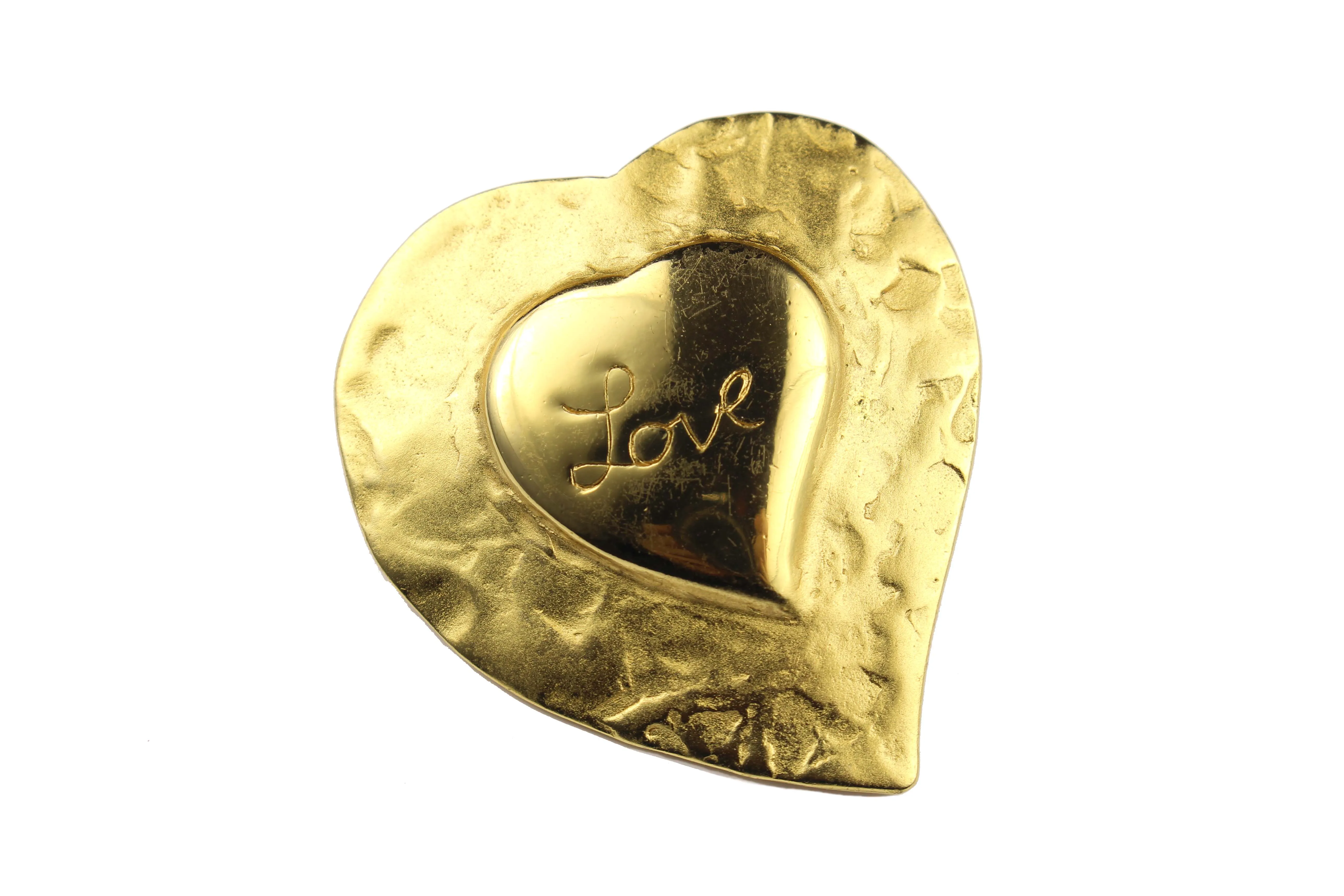 YVES SAINT LAURENT love heart brooch pendant